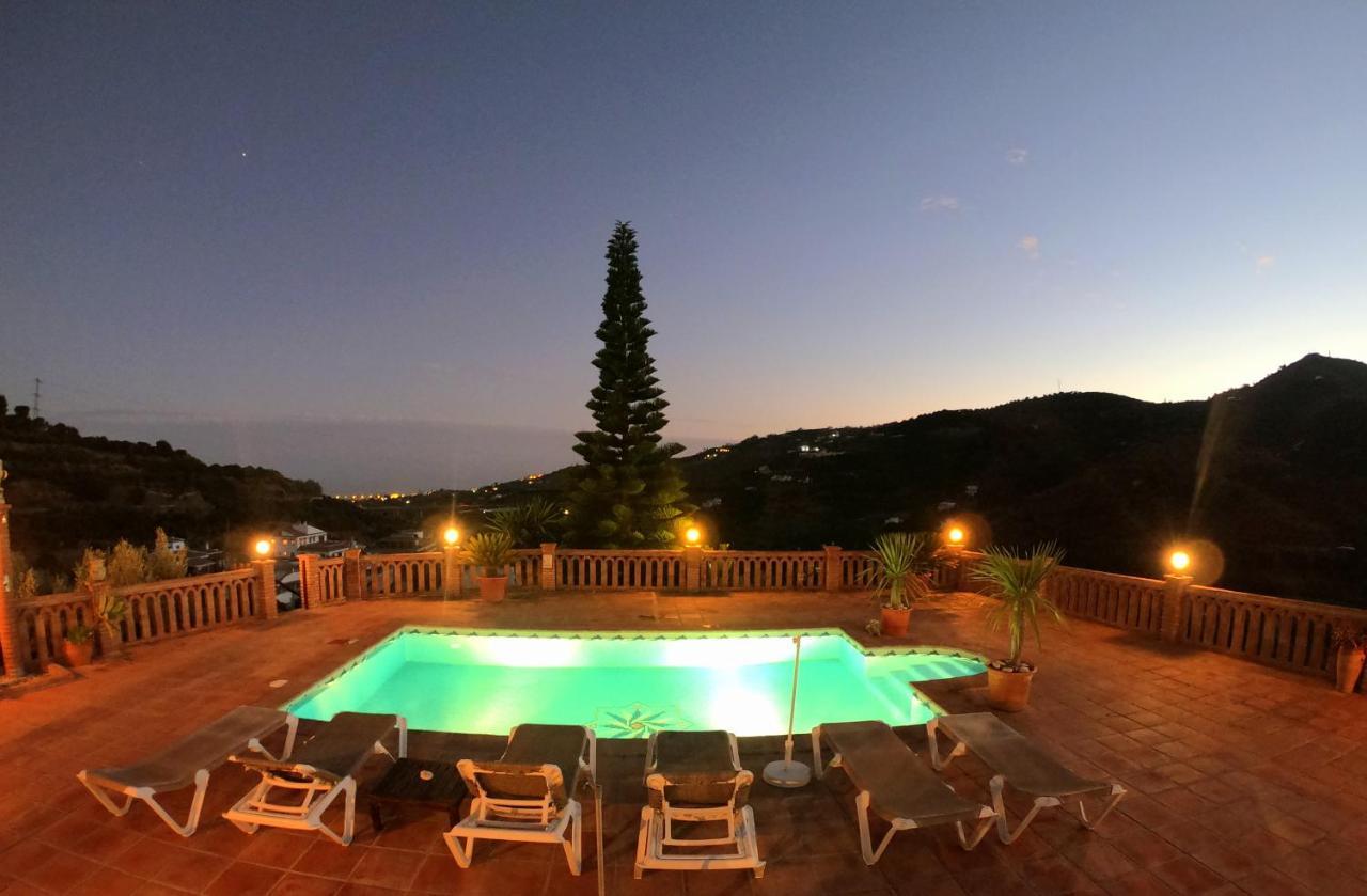 Casa La Araucaria Frigiliana Exterior foto
